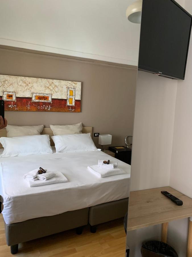 Domus Fieschi Rooms เจนัว ภายนอก รูปภาพ