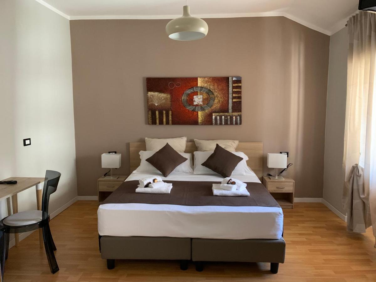 Domus Fieschi Rooms เจนัว ภายนอก รูปภาพ