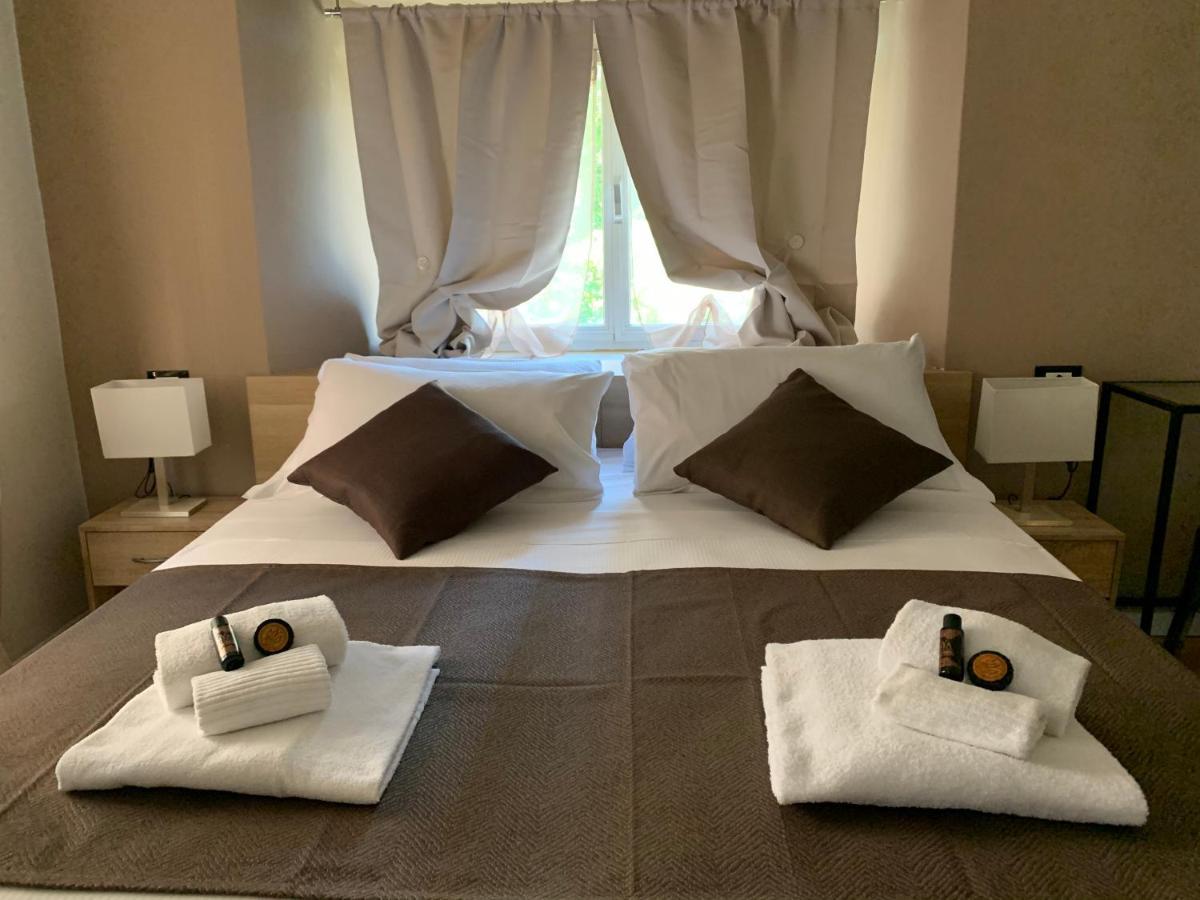 Domus Fieschi Rooms เจนัว ภายนอก รูปภาพ