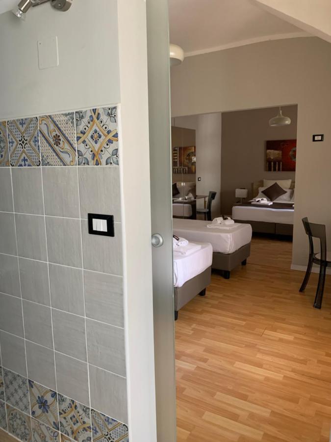 Domus Fieschi Rooms เจนัว ภายนอก รูปภาพ