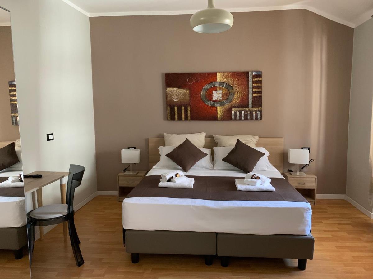 Domus Fieschi Rooms เจนัว ภายนอก รูปภาพ