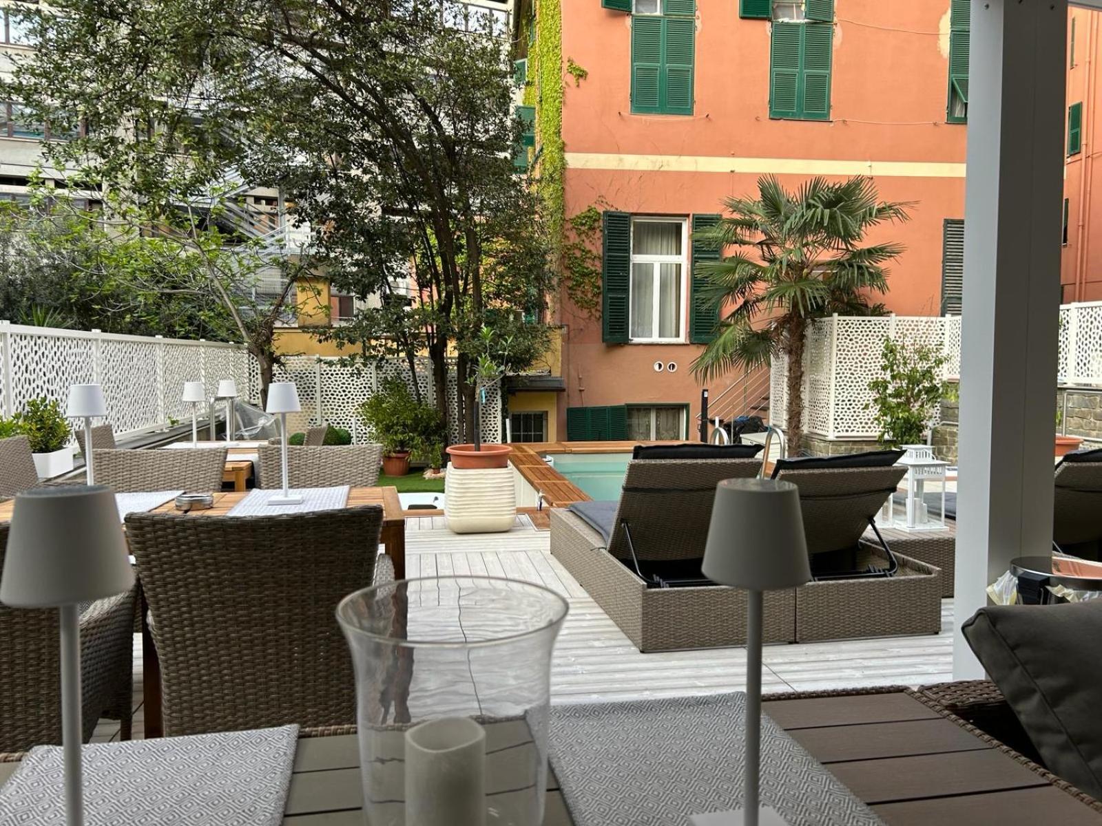 Domus Fieschi Rooms เจนัว ภายนอก รูปภาพ